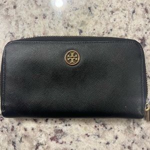 Authentic Tory Burch Wallet